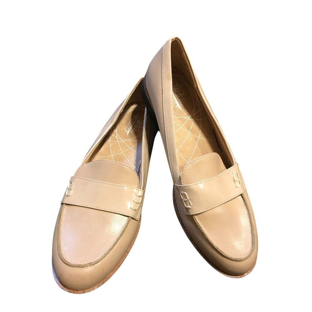 Lifestride‎ Patent Leather Loafer Style